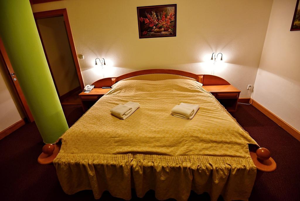 Hotel Prosper Čeladná Esterno foto