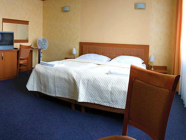 Hotel Prosper Čeladná Esterno foto