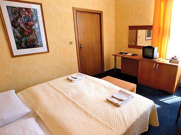 Hotel Prosper Čeladná Esterno foto